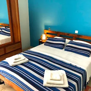 Gasthof Casa Santa Barbara Deluxe, Ribeira Grande